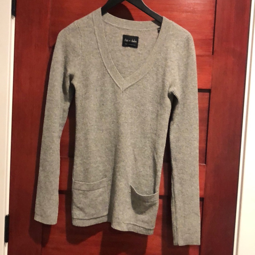 Rhys Dwfen Sweater